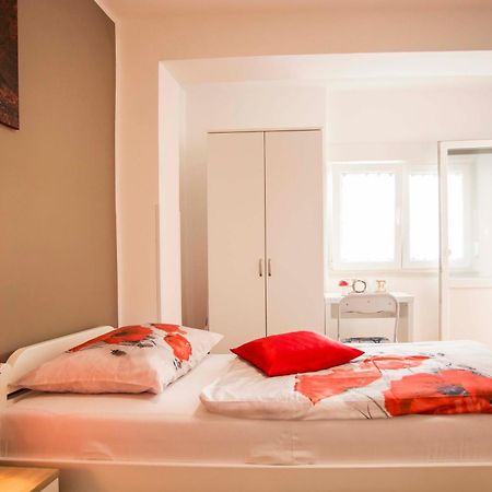 Apartman Barbara Rovigno Esterno foto