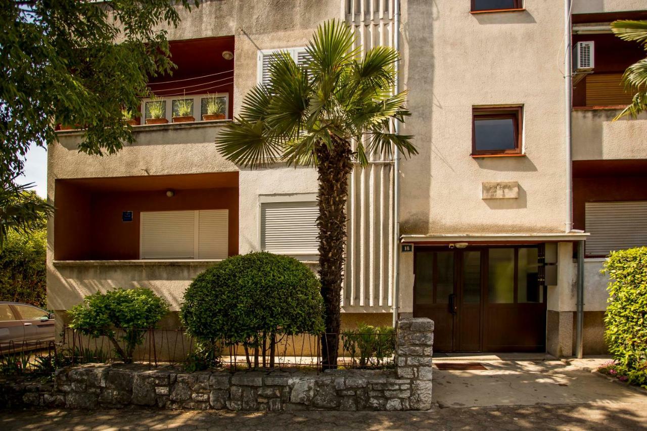 Apartman Barbara Rovigno Esterno foto