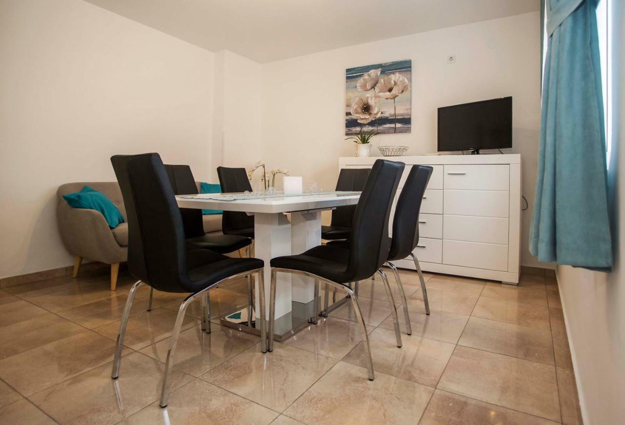 Apartman Barbara Rovigno Esterno foto