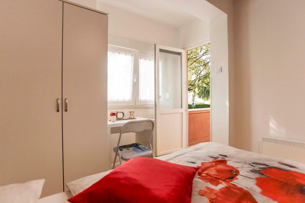 Apartman Barbara Rovigno Esterno foto