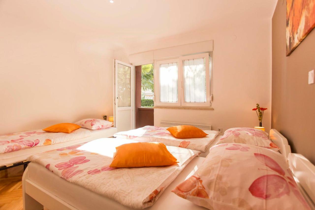Apartman Barbara Rovigno Esterno foto